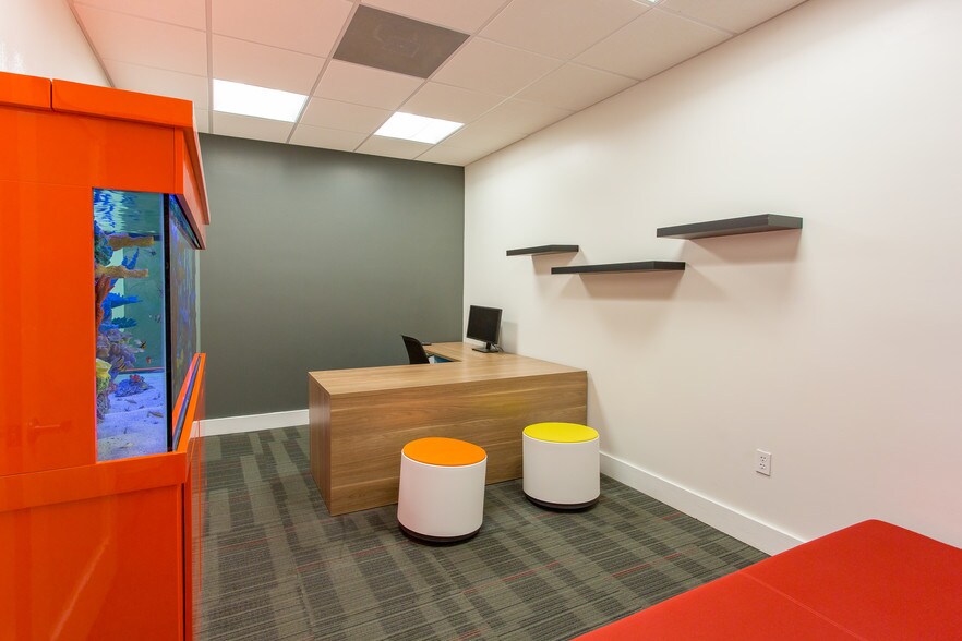 More Photos Of 127 N Magnolia Ave, Orlando Office For Sale