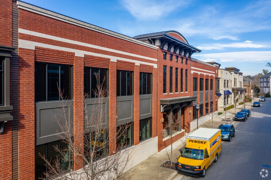 More Photos Of 3811 Bedford Ave, Nashville Office For Lease