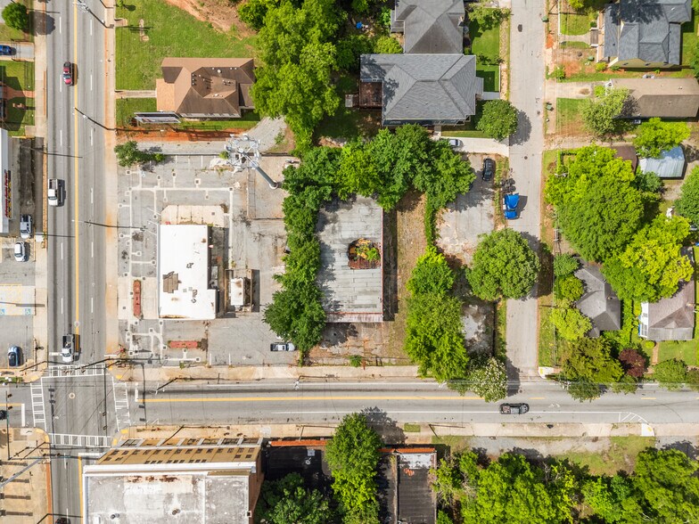 More Photos Of 638-642 Dill Ave, Atlanta Freestanding For Sale