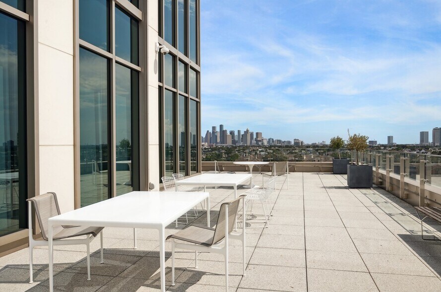 More Photos Of 2229 San Felipe St, Houston Office For Lease