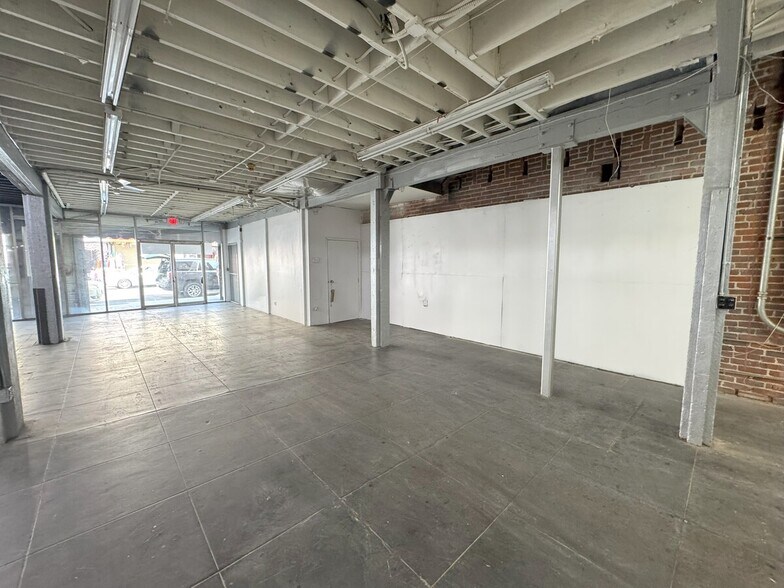 More Photos Of 822-824 Wall St, Los Angeles Storefront Retail Office For Lease