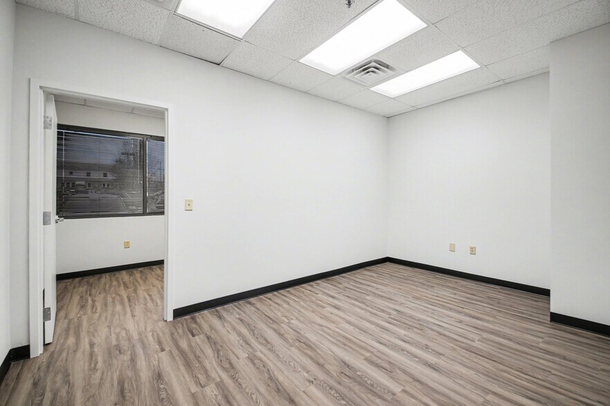 More Photos Of 4414 Lafayette Blvd, Fredericksburg Loft Creative Space For Lease
