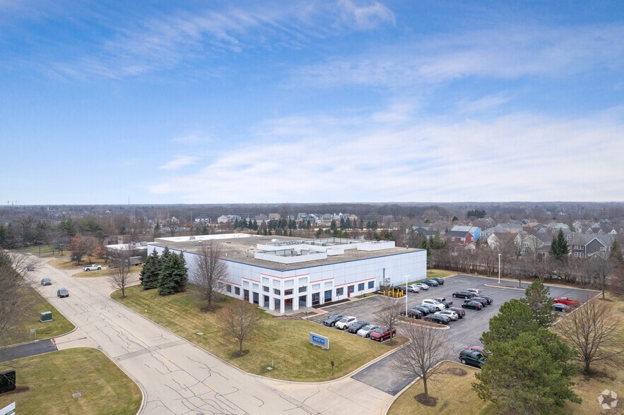 More Photos Of 950-990 Corporate Woods Pky, Vernon Hills Unknown For Lease