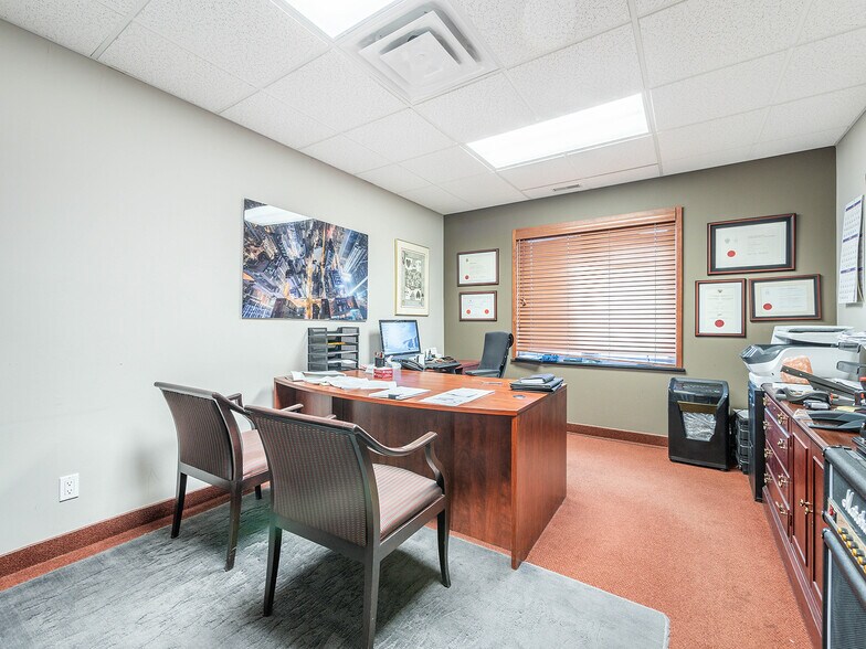 More Photos Of 1199 The Queensway, Toronto Office For Sale