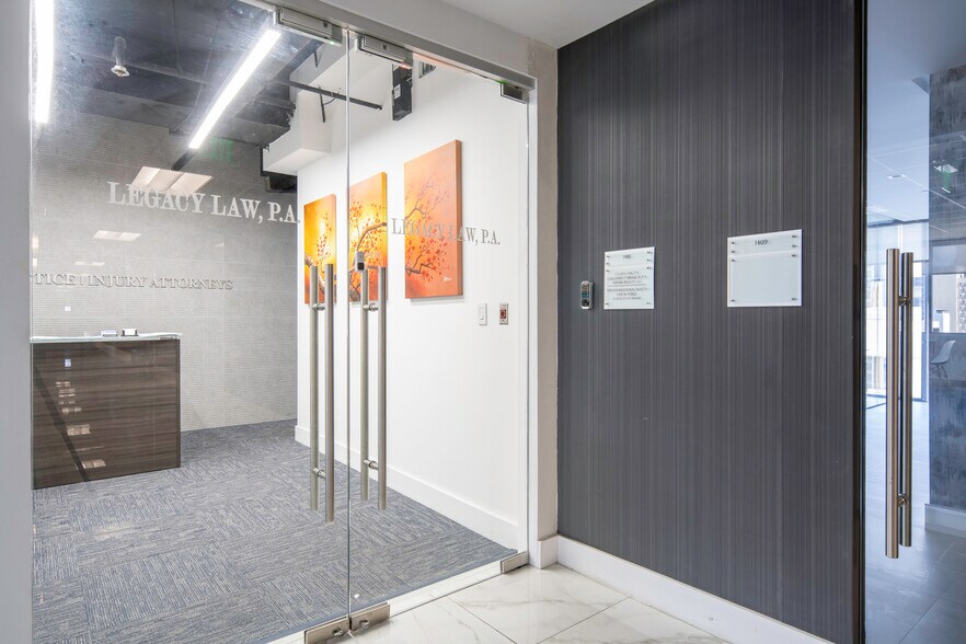More Photos Of 150 SE 2nd Ave, Miami Office Residential For Sale