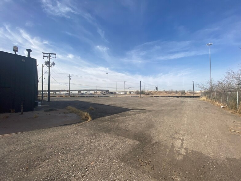 More Photos Of 5308 W Wall St, Midland Freestanding For Sale