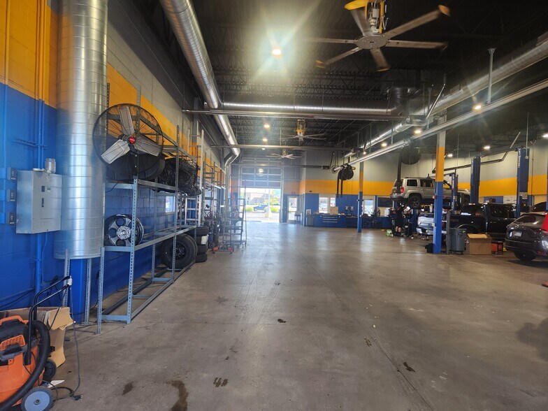More Photos Of 750 Beaver Valley Mall, Monaca Freestanding For Sale