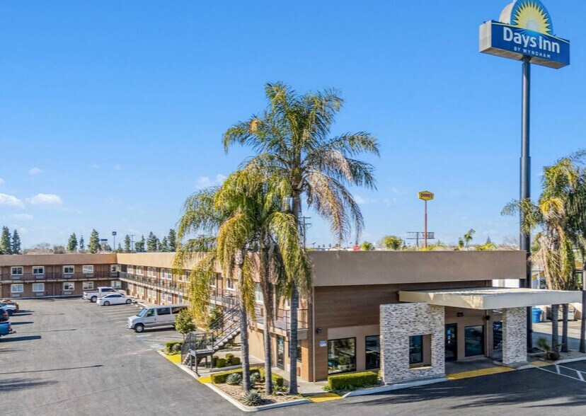 More Photos Of 1215 R St, Merced Hotel For Sale