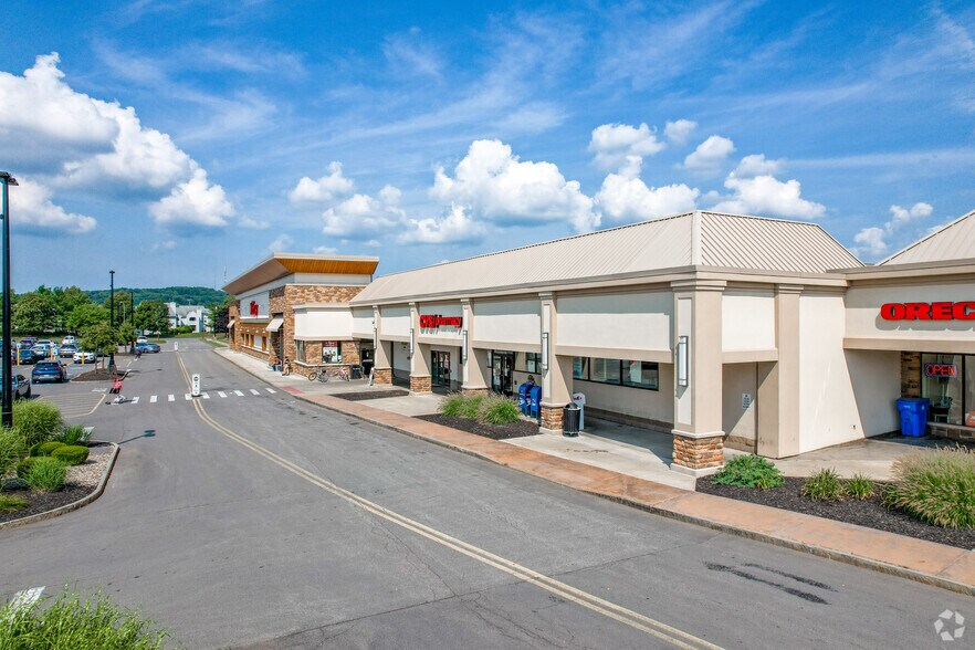 More Photos Of 1900 S Clinton Ave, Rochester Storefront For Lease