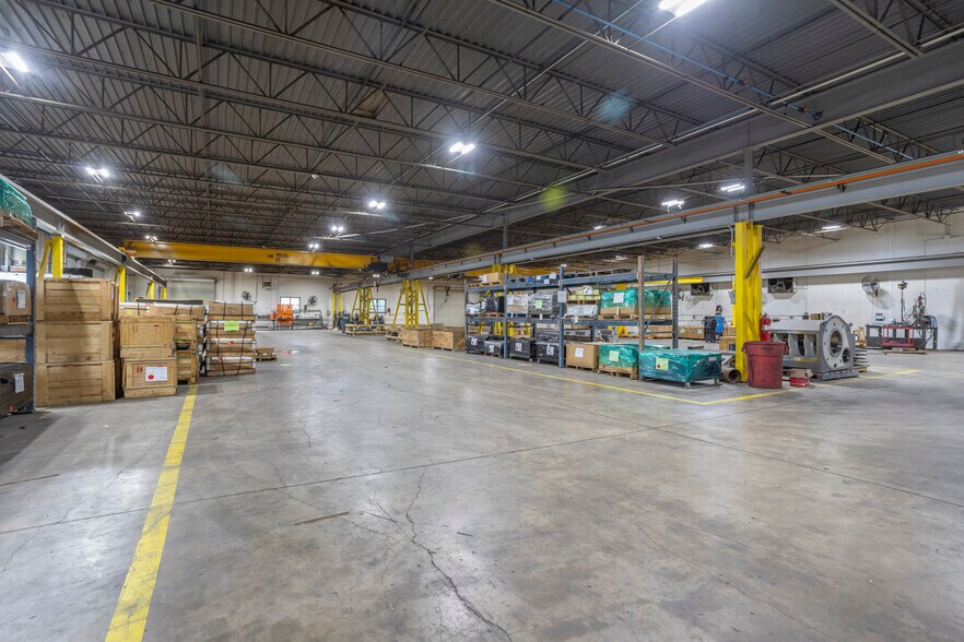 More Photos Of 4608 Fairlane Ave, Fort Worth Warehouse For Lease