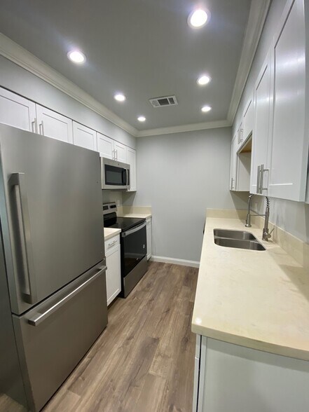 More Photos Of 780 Highway 61 N, Vicksburg Apartments For Sale