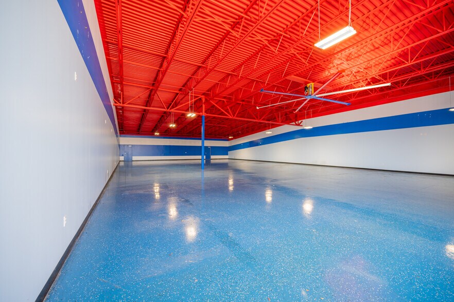 More Photos Of 6520 S FM 359 Rd, Fulshear Unknown For Lease