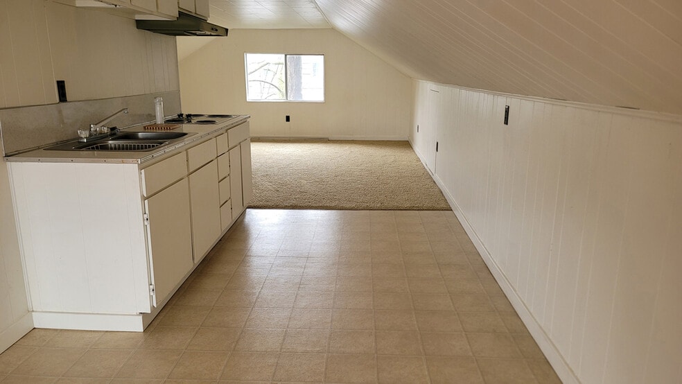 More Photos Of 504 W Main St, Auburn Land For Sale