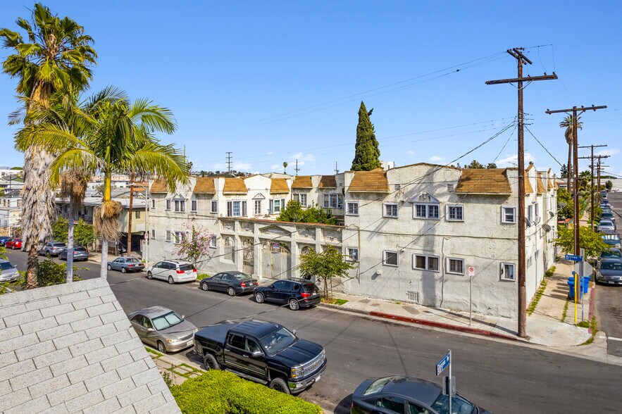 More Photos Of 116-124 S Mathews St, Los Angeles Apartments For Sale