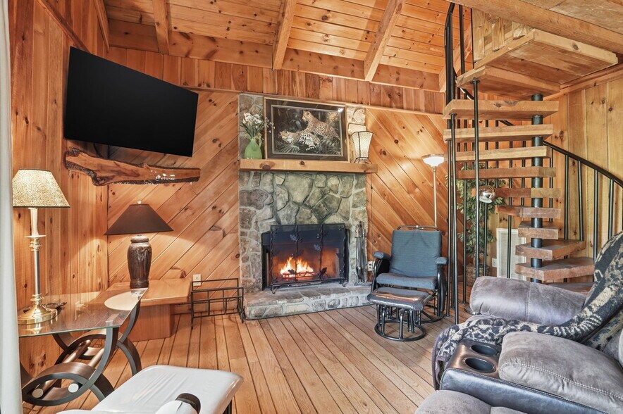More Photos Of 5730 Highway 356, Sautee Nacoochee Specialty For Sale