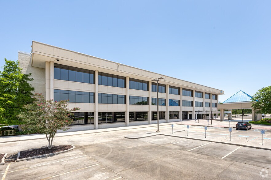 Primary Photo Of 5525 Reitz Ave, Baton Rouge Office For Lease