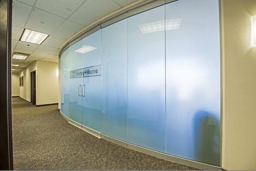 More Photos Of 2055 E Warner Rd, Tempe Office For Lease