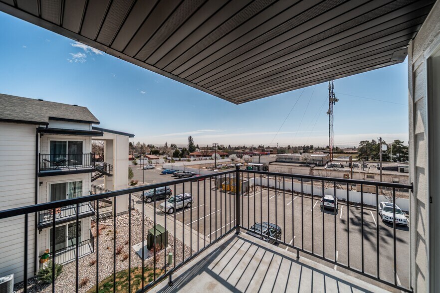 More Photos Of 1590 Bower Dr, Idaho Falls Apartments For Sale