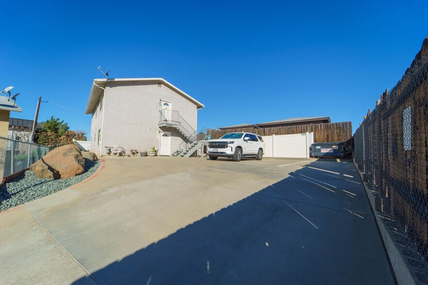 More Photos Of 1964 Arnold Way, Alpine Apartments For Sale