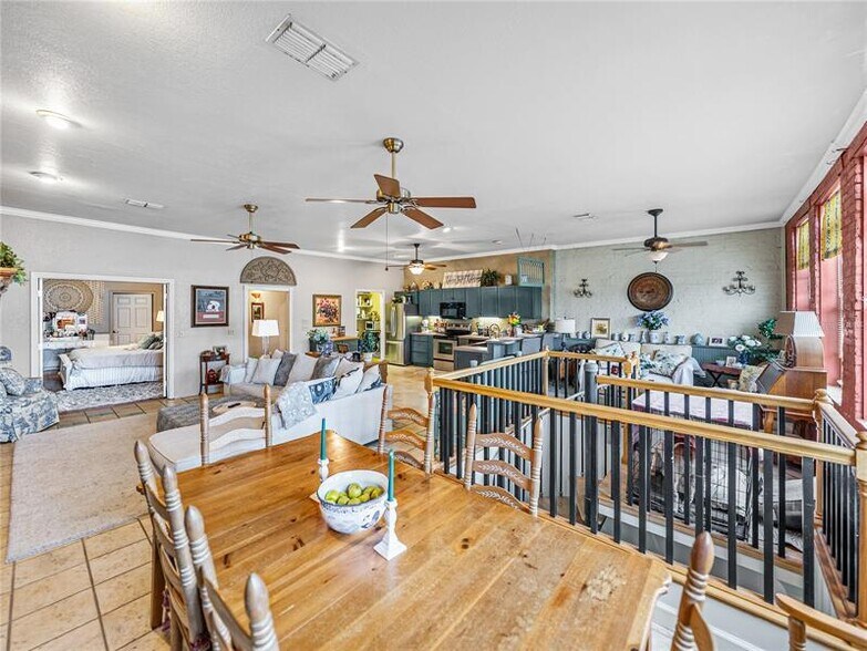 More Photos Of 135 S Central Ave, Bartow Storefront Retail Residential For Sale