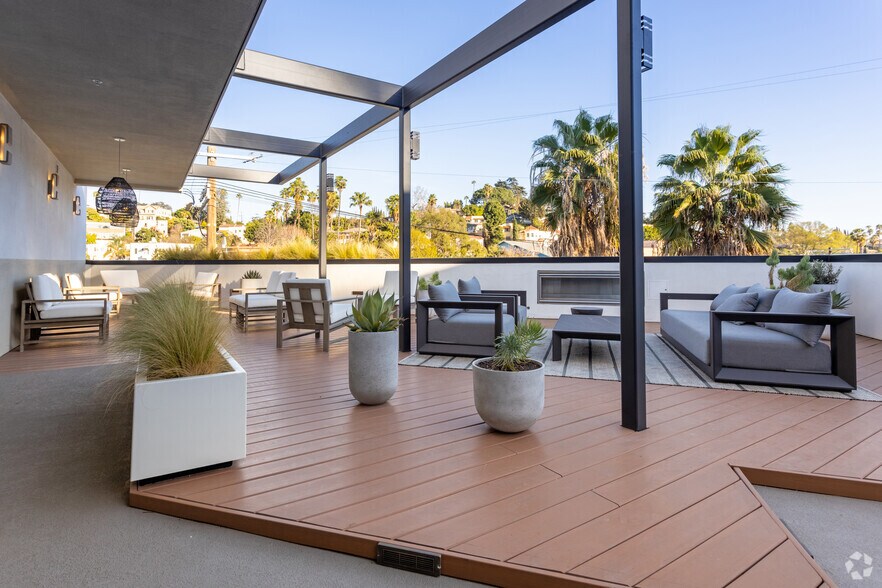 More Photos Of 3400 W Sunset Blvd, Los Angeles Apartments For Lease