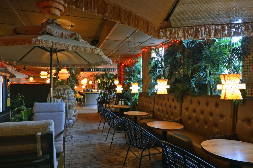 More Photos Of 1900 & 1924 Marshall St NE, Minneapolis Restaurant For Lease