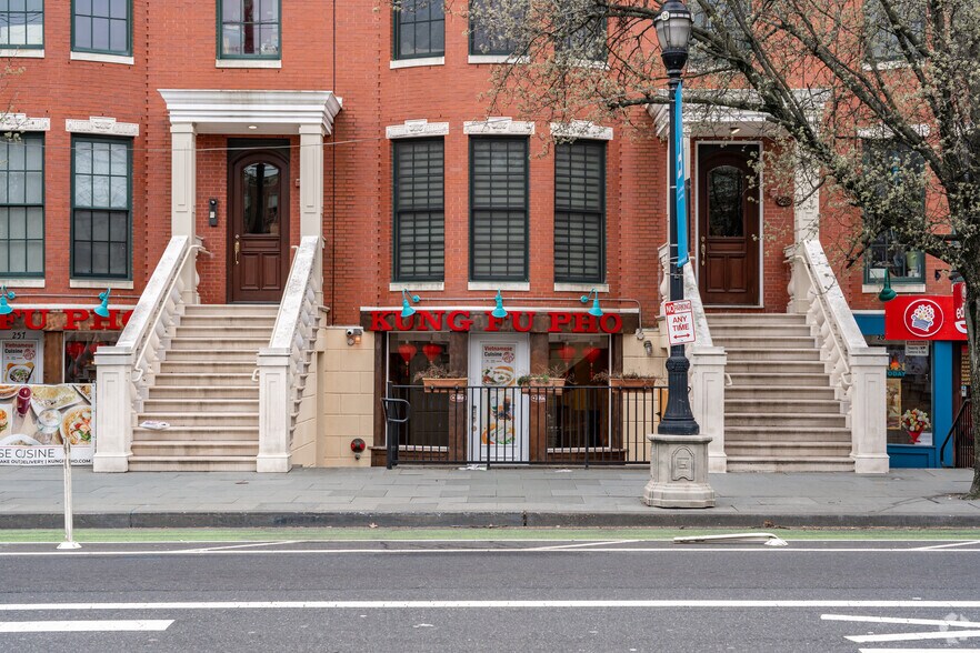 More Photos Of 299-307 Grand St, Jersey City Apartments For Lease