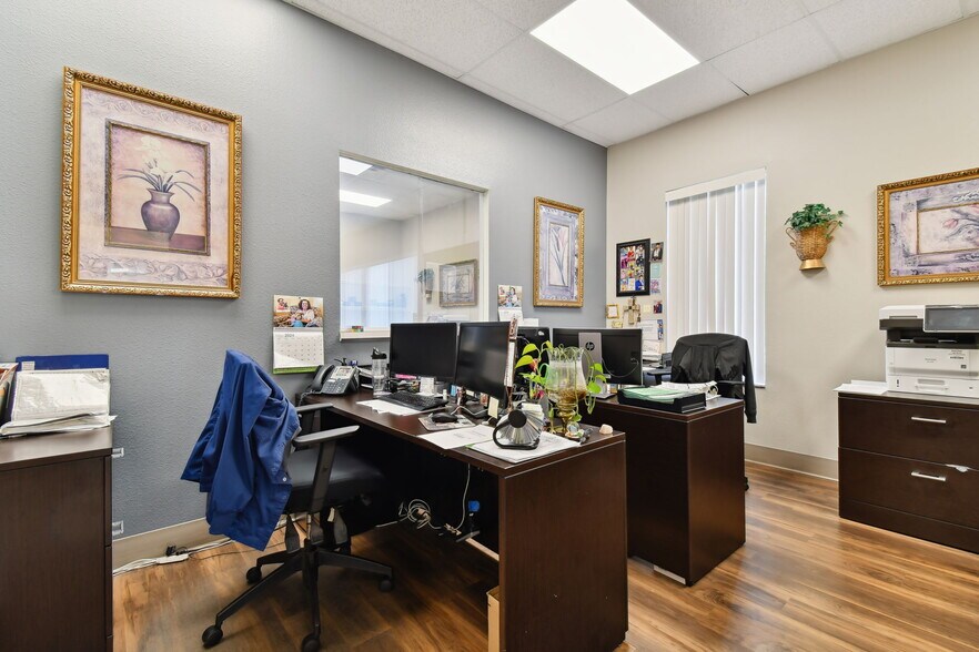 More Photos Of 772 Cortaro Dr, Sun City Center Medical For Sale