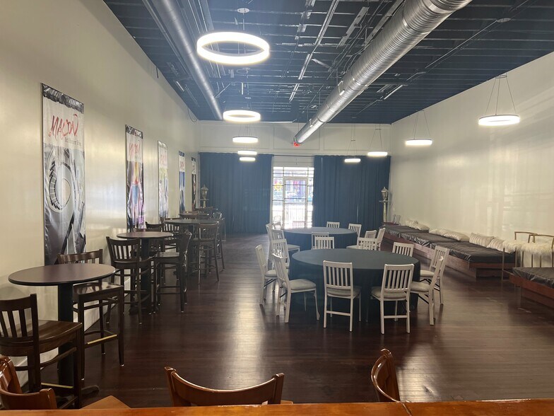 More Photos Of 563 Cherry St, Macon-Bibb General Retail For Lease