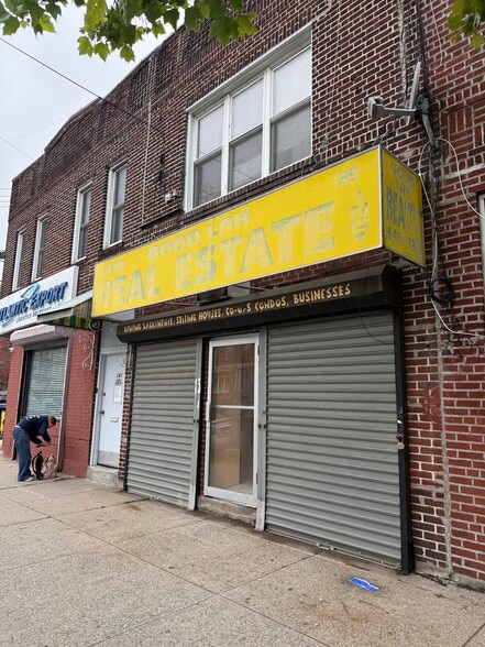 More Photos Of 139 Neptune Ave, Brooklyn General Retail For Lease