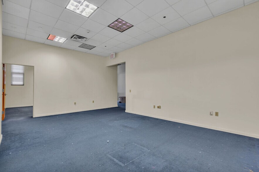 More Photos Of 55 Main St, Yonkers Office Residential For Lease