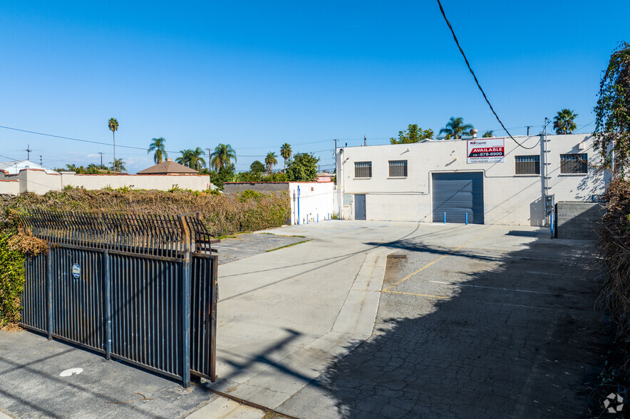 Primary Photo Of 112 N Chester Ave, Compton Warehouse For Lease