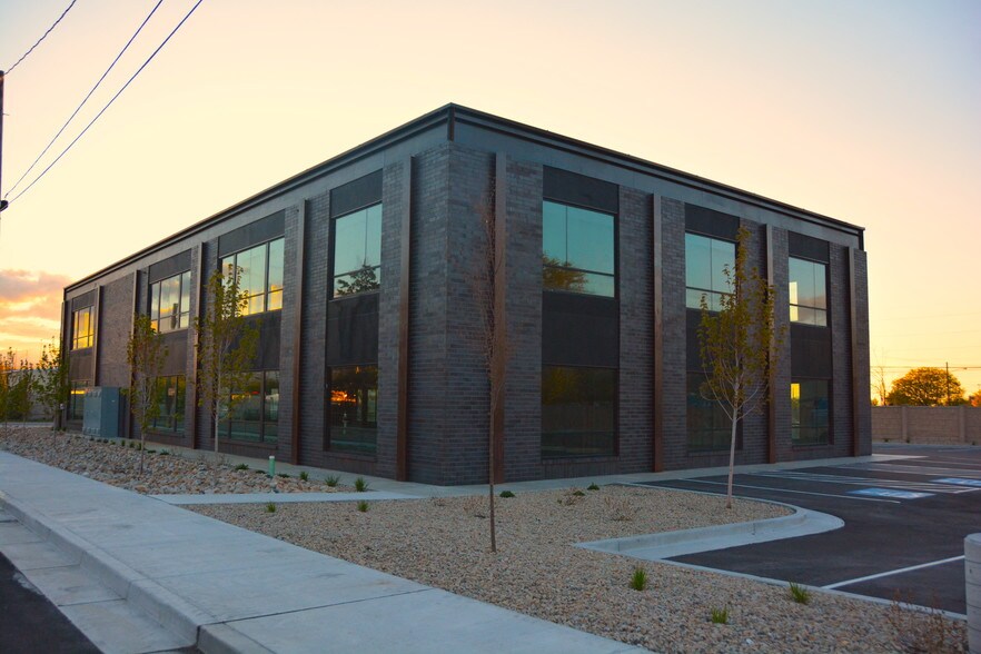 More Photos Of 5343 S Woodrow St, Murray Medical For Lease