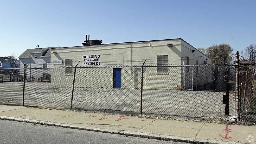 More Photos Of 68 Shirley St, Roxbury Warehouse For Lease