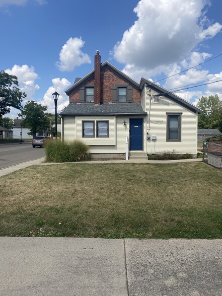 Primary Photo Of 120 N Main St, Englewood Loft Creative Space For Sale