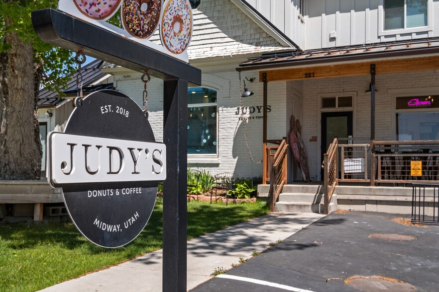 More Photos Of 49 N 300 E, Midway Apartments For Sale