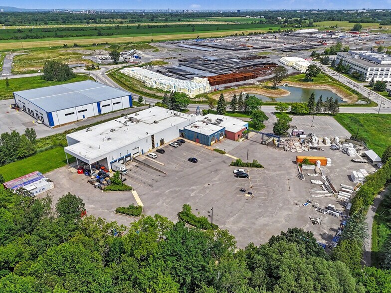 More Photos Of 90 Bill Leathem Dr, Ottawa Distribution For Sale