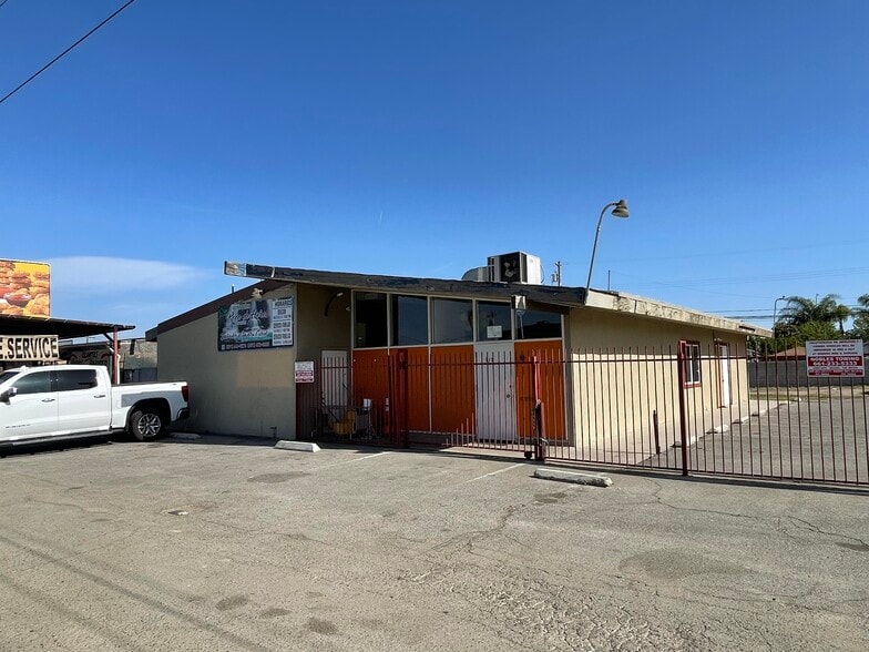 More Photos Of 919-923 Ming St, Bakersfield Warehouse For Sale