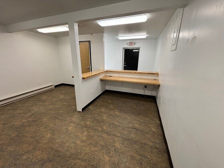 More Photos Of 745 E Highland St, Allentown Warehouse For Lease
