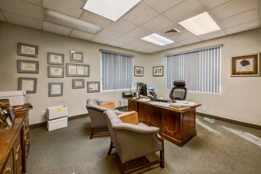 More Photos Of 675 Old Country Rd, Westbury Medical For Sale