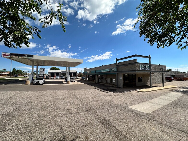 More Photos Of 4550 S Kipling St, Littleton Unknown For Lease