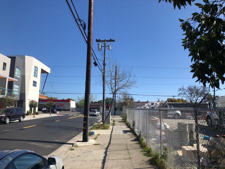More Photos Of 3055 35th Ave, Oakland Land For Sale