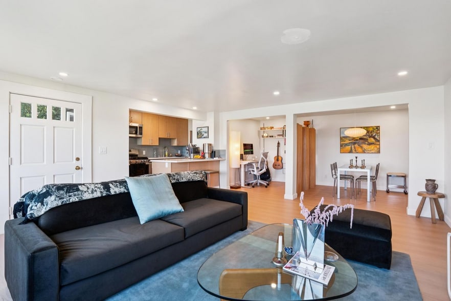 More Photos Of 47 Bulkley Ave, Sausalito Apartments For Sale