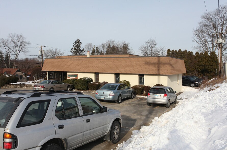 More Photos Of 895 E Main St, Torrington Medical For Sale