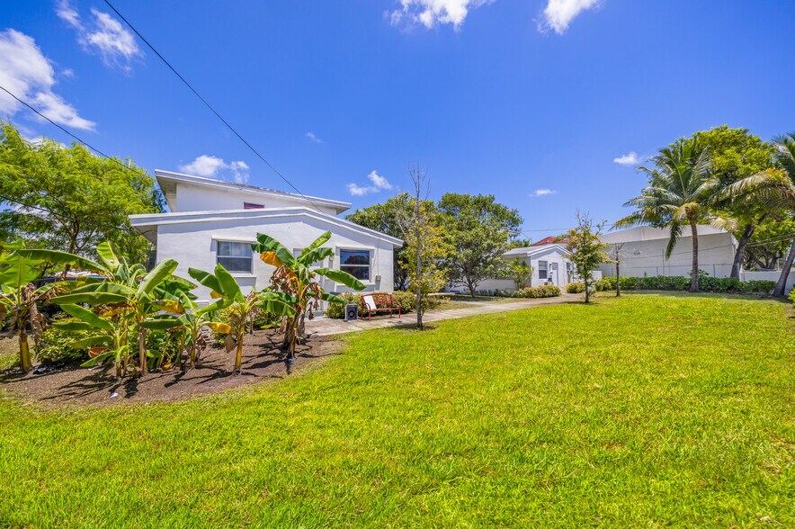 More Photos Of 3740 W Hallandale Beach Blvd, Pembroke Park Apartments For Sale