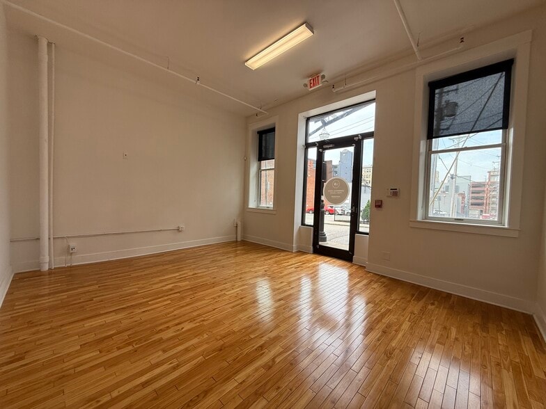 More Photos Of 1108 Broadway St, Cincinnati Multifamily For Sale