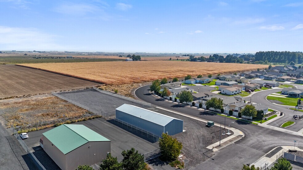 More Photos Of 221 Hamilton Rd, Moses Lake Warehouse For Lease