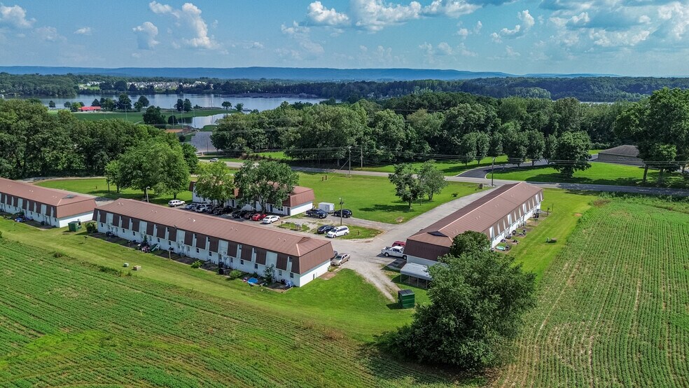 More Photos Of 2000 Old Tullahoma Rd, Winchester Apartments For Sale