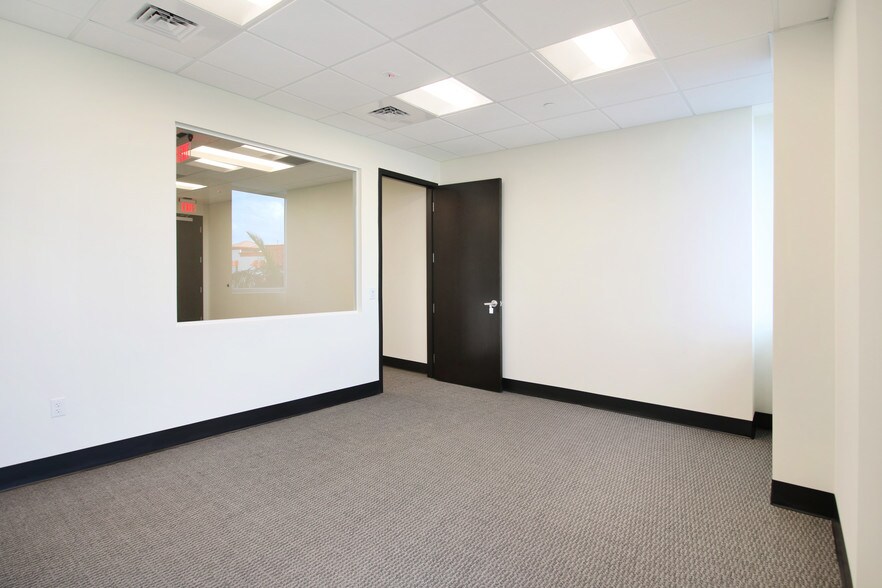 More Photos Of 2750 SW 145th Ave, Miramar Office For Lease