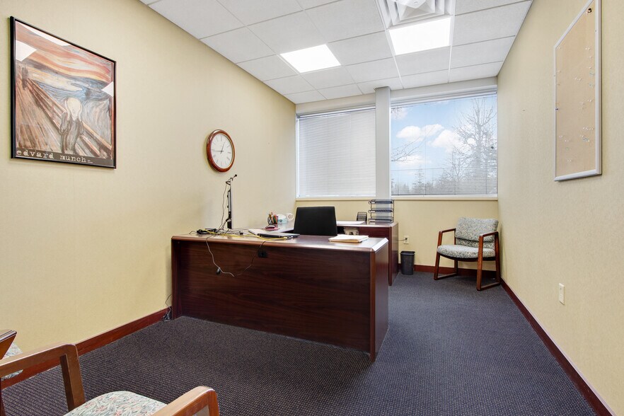 More Photos Of 60 Bryant Woods S, Amherst Medical For Sale